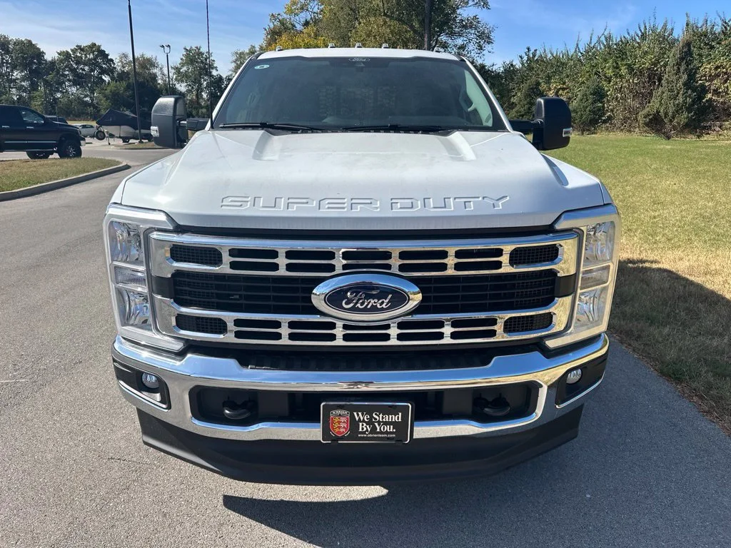 New 2026 Oxford White Ford F-350® XL image 2