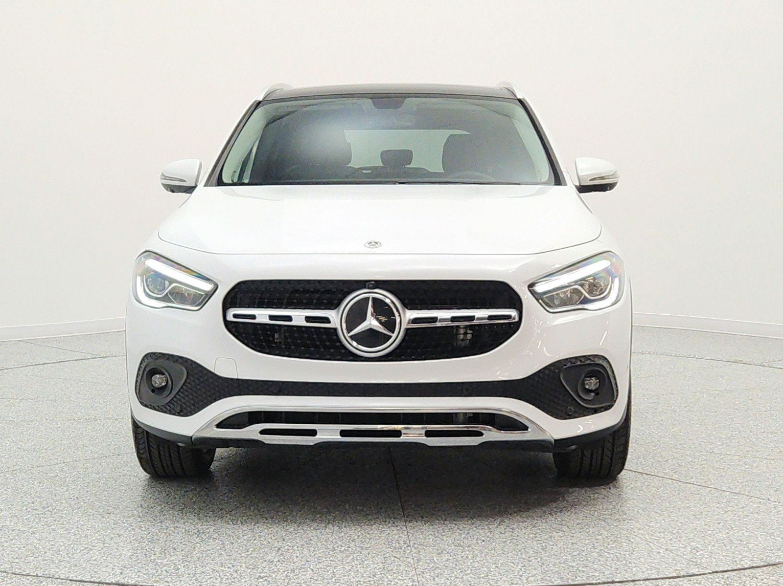 Used 2021 Digital White Metallic Mercedes-Benz GLA 250 4MATIC® SUV image 2