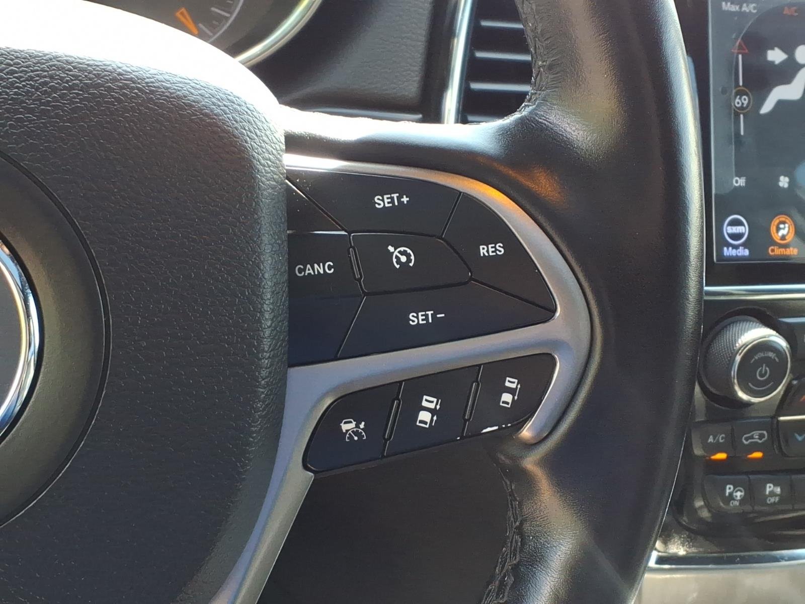 Used 2021 Diamond Black Jeep 80th Anniversary 4x4 image 12