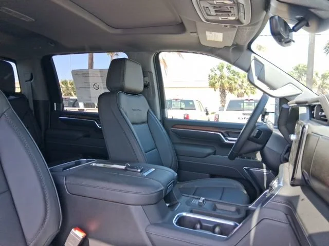 2026 GMC Sierra 2500HD Denali - Photo 17