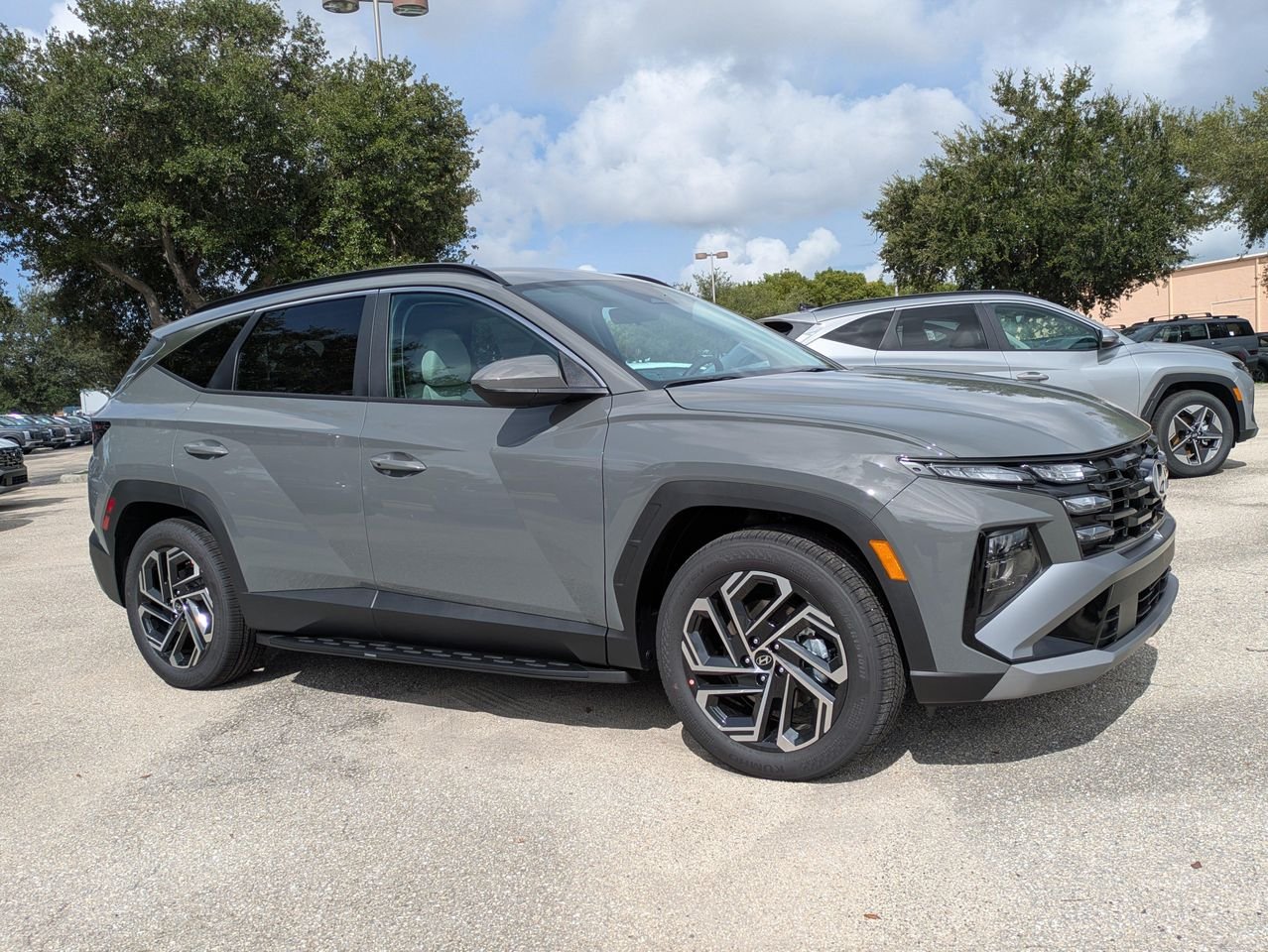 New 2026 Hampton Gray Hyundai SEL Plus FWD image 1