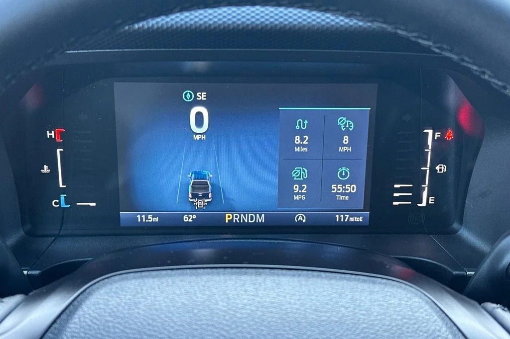 New 2025 Gray Metallic Ford XLT image 23