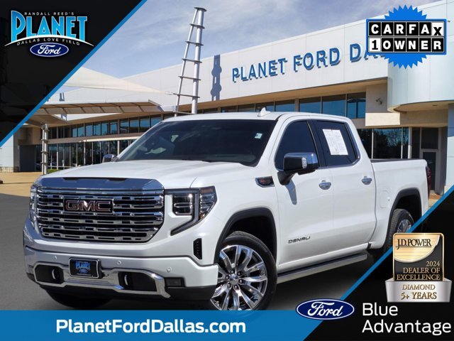 Certified Used 2023 White Frost Tricoat GMC  image 1