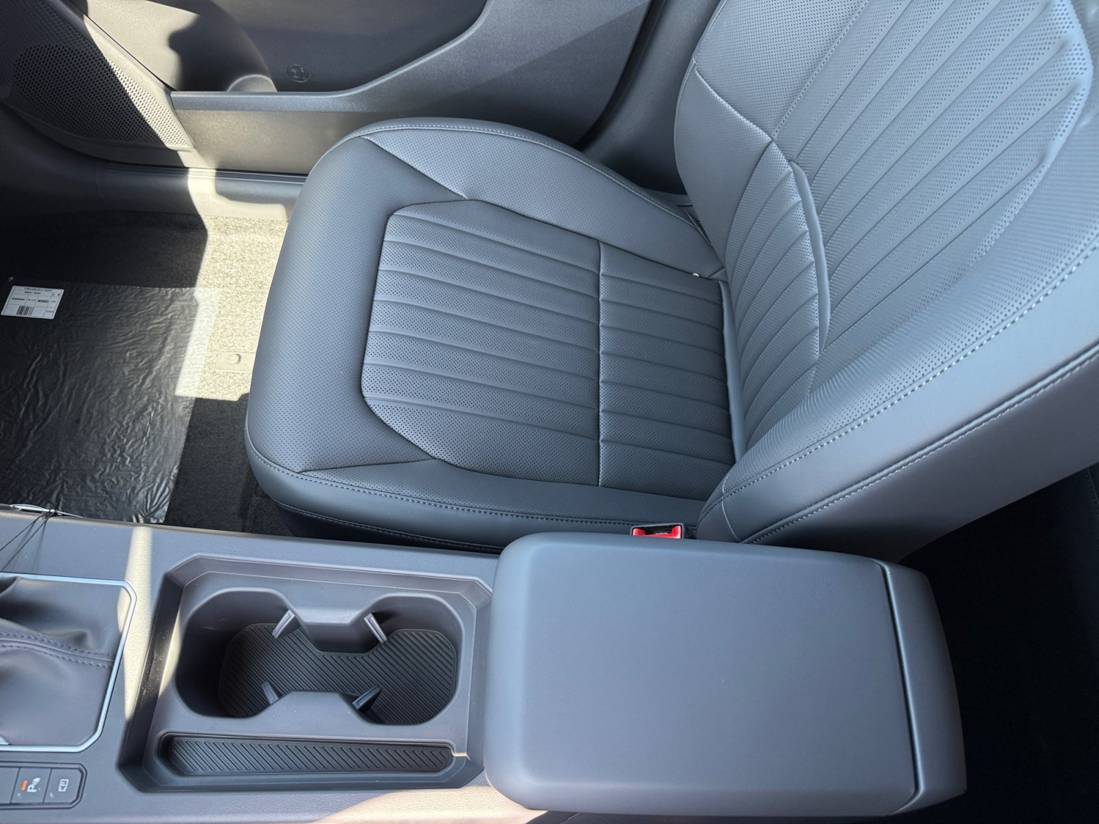 New 2027 Interstellar Gray Kia X-Line S image 14