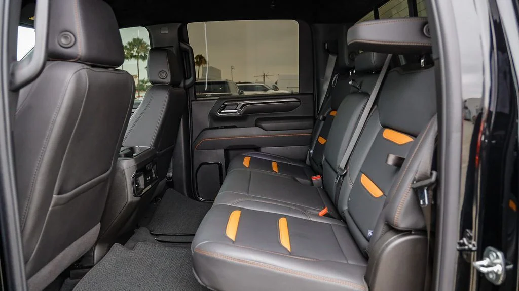 Used 2025 Black GMC AT4 image 22