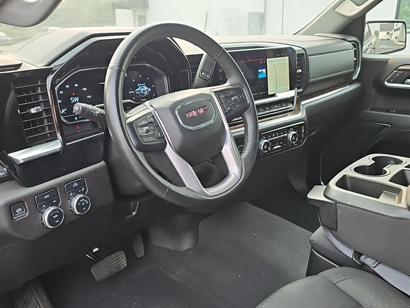 Used 2023 Titanium Rush Metallic GMC Elevation image 12