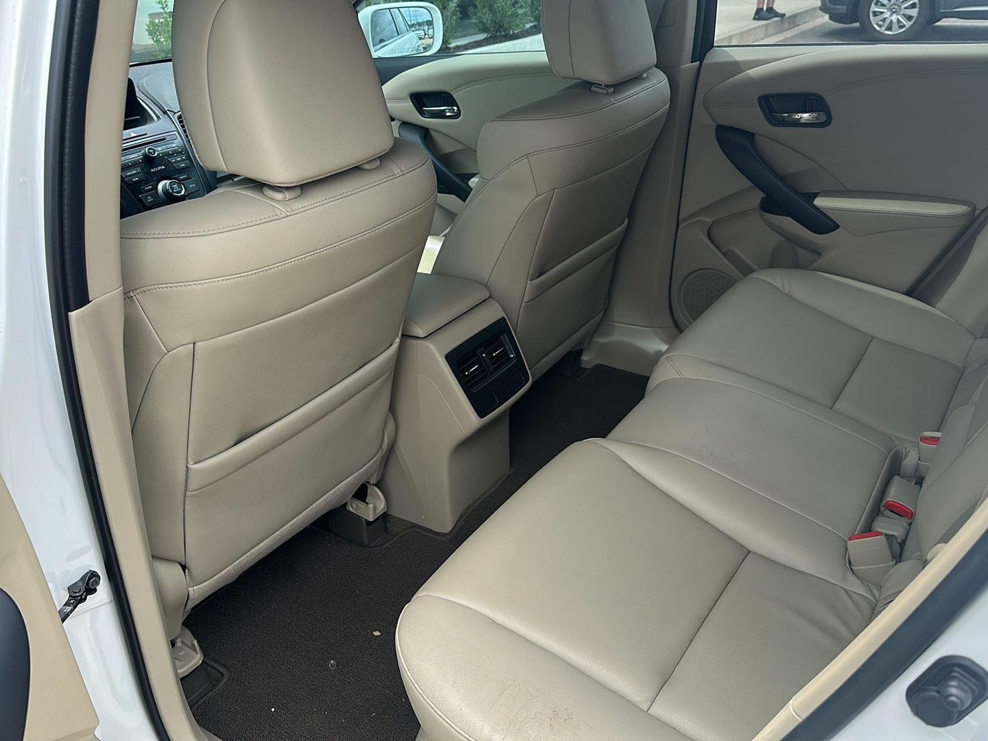 Used 2016 White Diamond Pearl Acura BASE image 5
