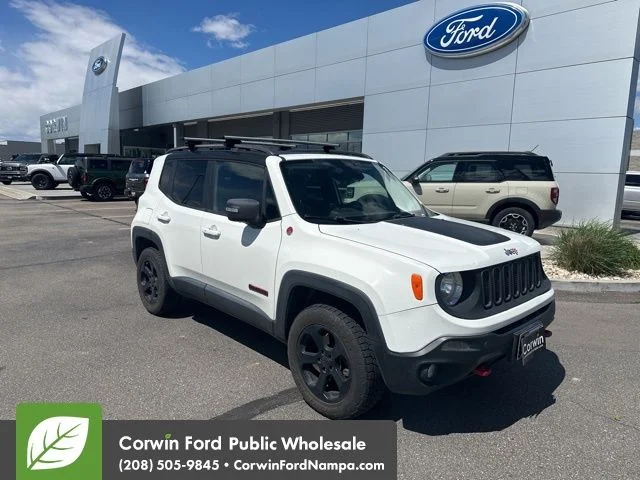 2015 Jeep Renegade Trailhawk