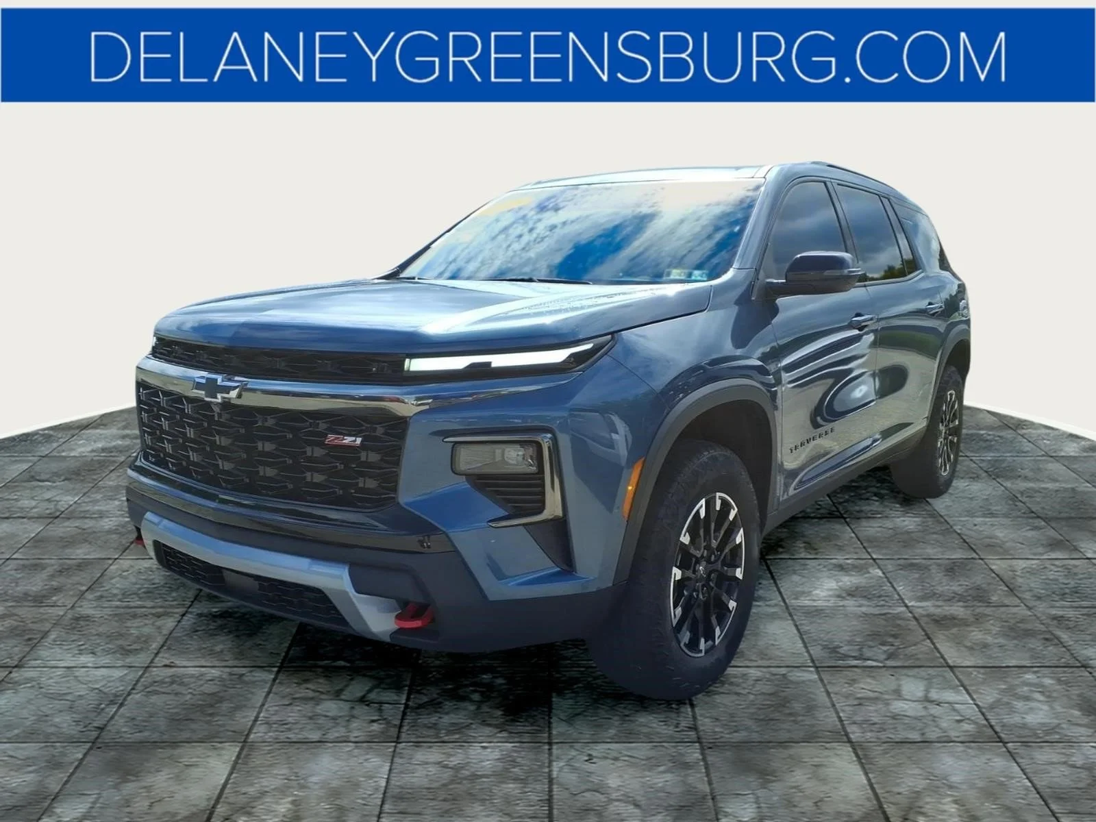 Used 2025 Lakeshore Blue Metallic Gxp Chevrolet Z71 image 1