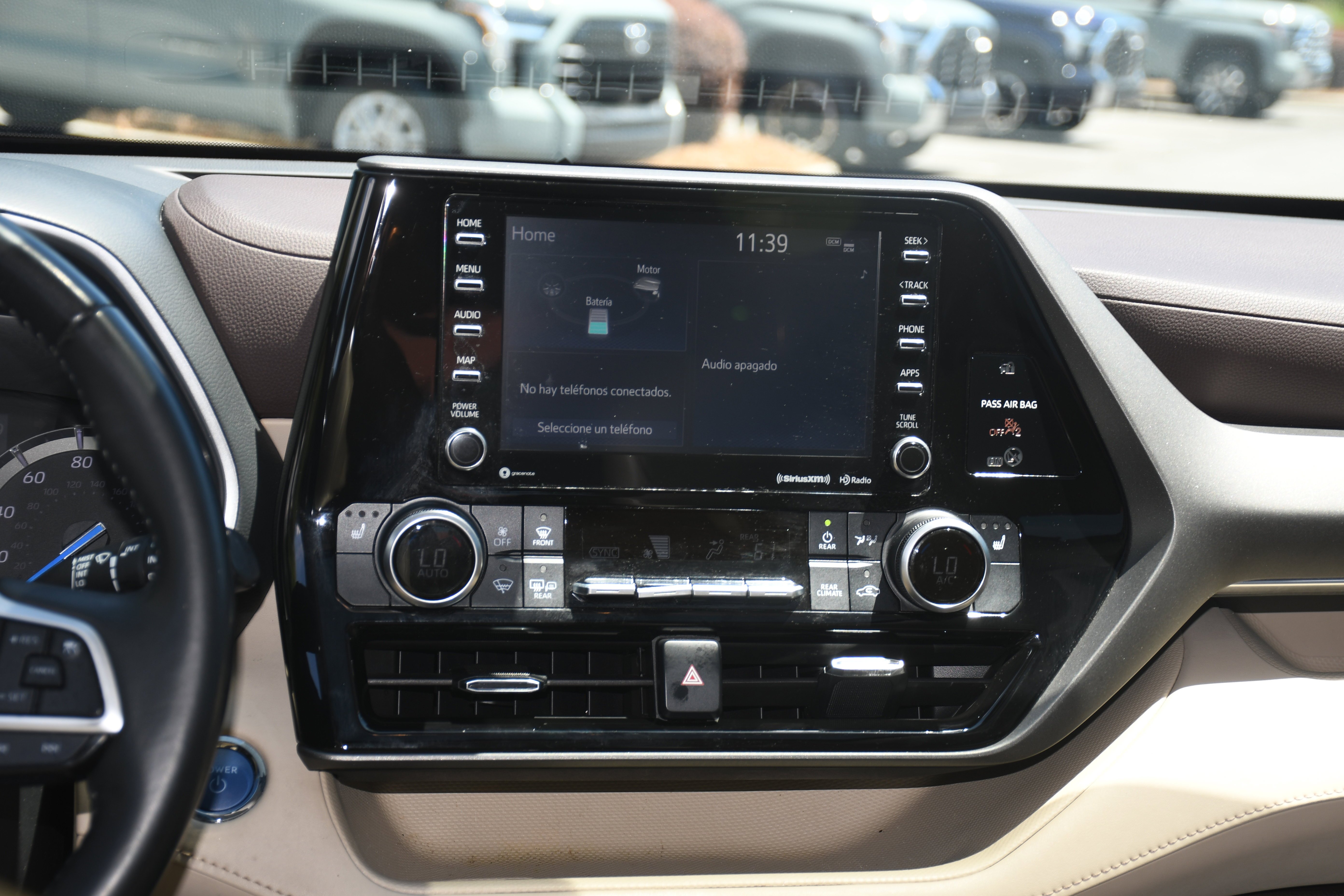 Used 2022 Gray Toyota XLE image 17