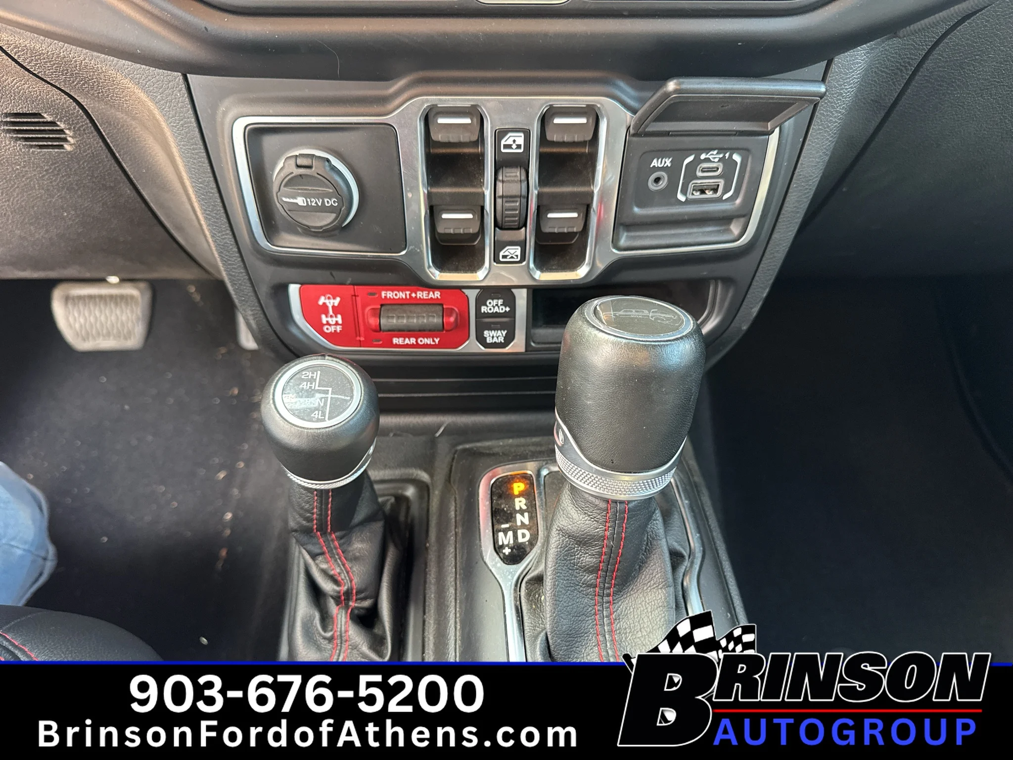 Used 2022 Granite Crystal Metallic Clearcoat Jeep Rubicon image 18
