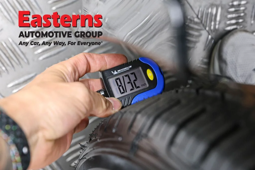 Used 2023 Black Nissan 2.5 SV image 28