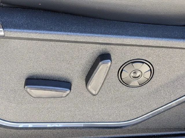 Used 2026 Gray Ford Platinum image 19