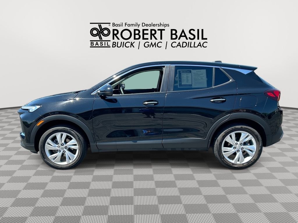 Used 2024 Black Buick Preferred image 5