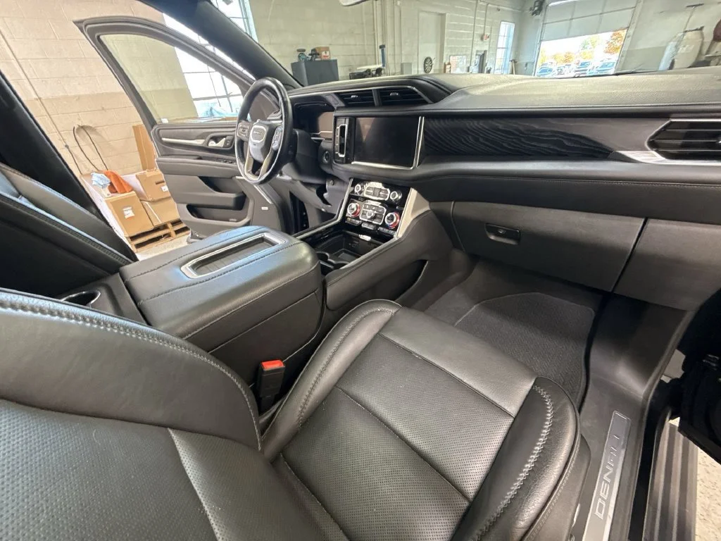 Certified Used 2022 ONYX BLACK GMC Denali image 37