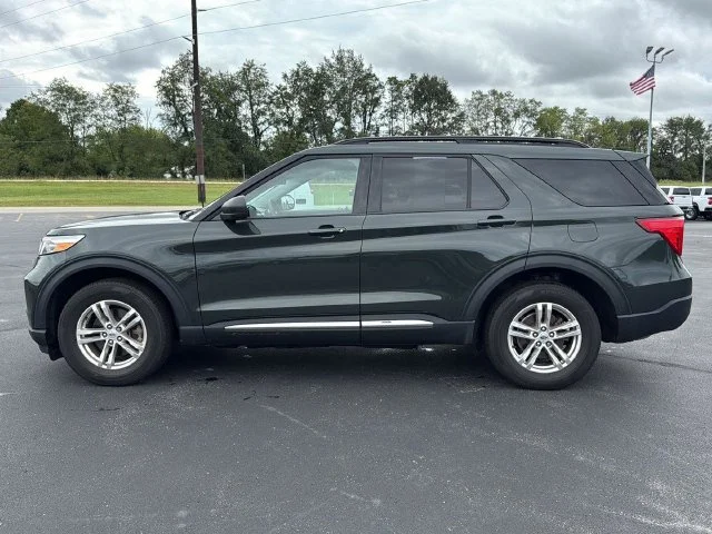 Used 2023 Green Ford XLT image 8