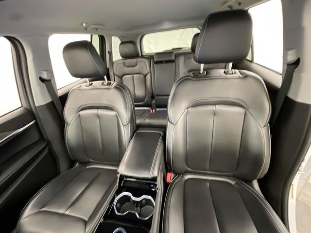 Certified Used 2023 White Jeep Limited 4x4 image 20