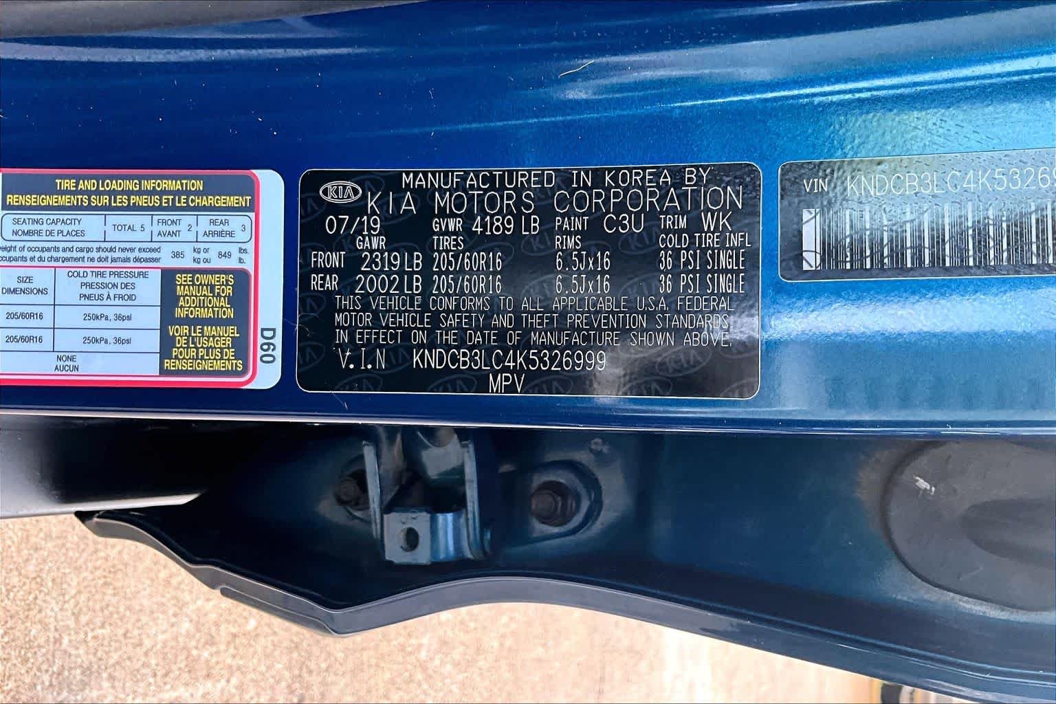 Used 2019 Deep Cerulean Kia LX image 34