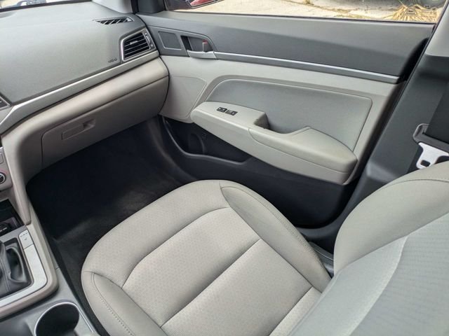 Used 2018 Red Hyundai Value Edition image 15