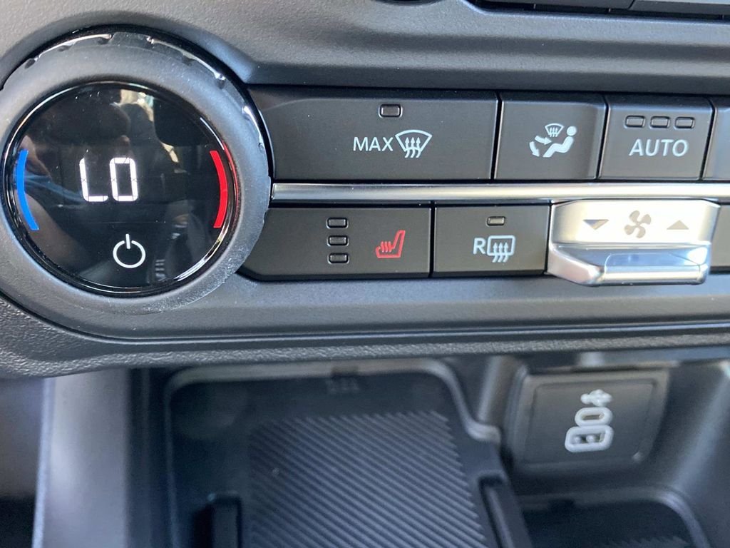 New 2026 Avalanche Gray Ford Big Bend® image 18