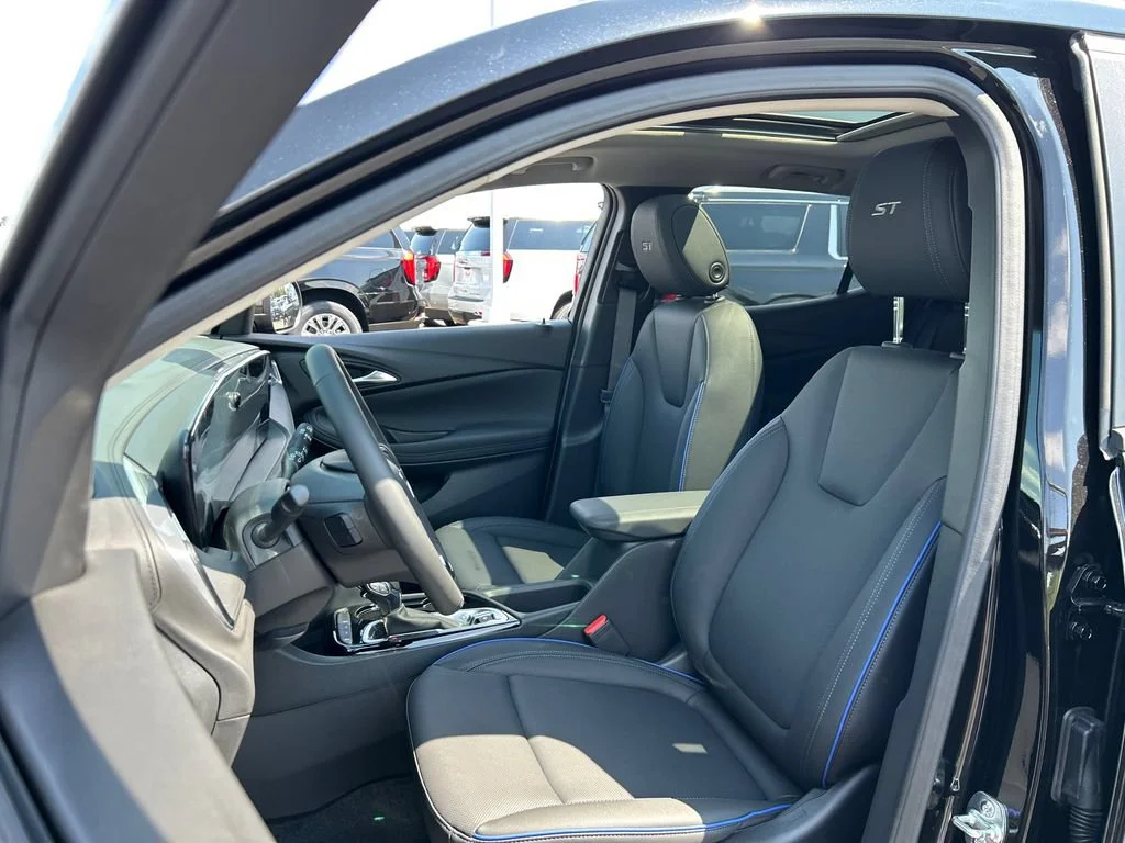 New 2026 Ebony Twilight Metallic Buick Sport Touring image 17