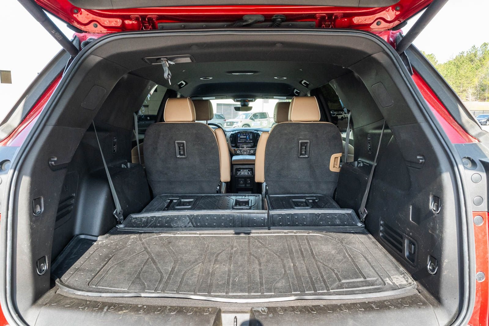 2022 Chevrolet Traverse Premier - Photo 17