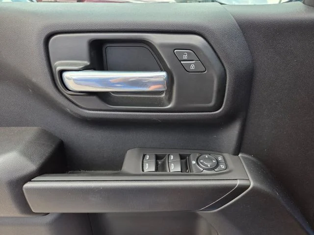 2025 Chevrolet Silverado 1500 Custom - Photo 24