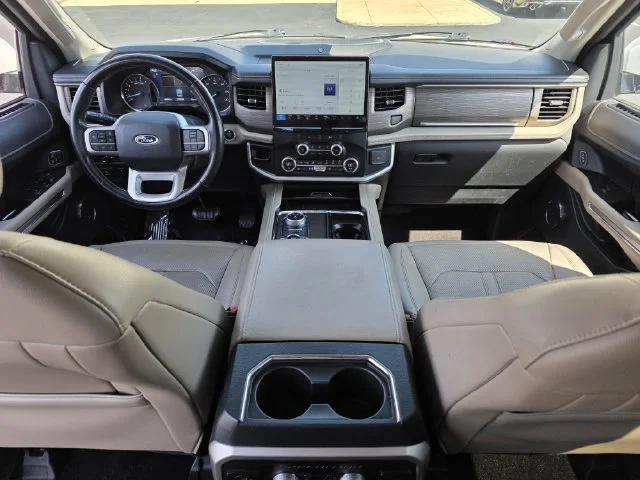 Certified Used 2022 Oxford White Ford Limited image 8