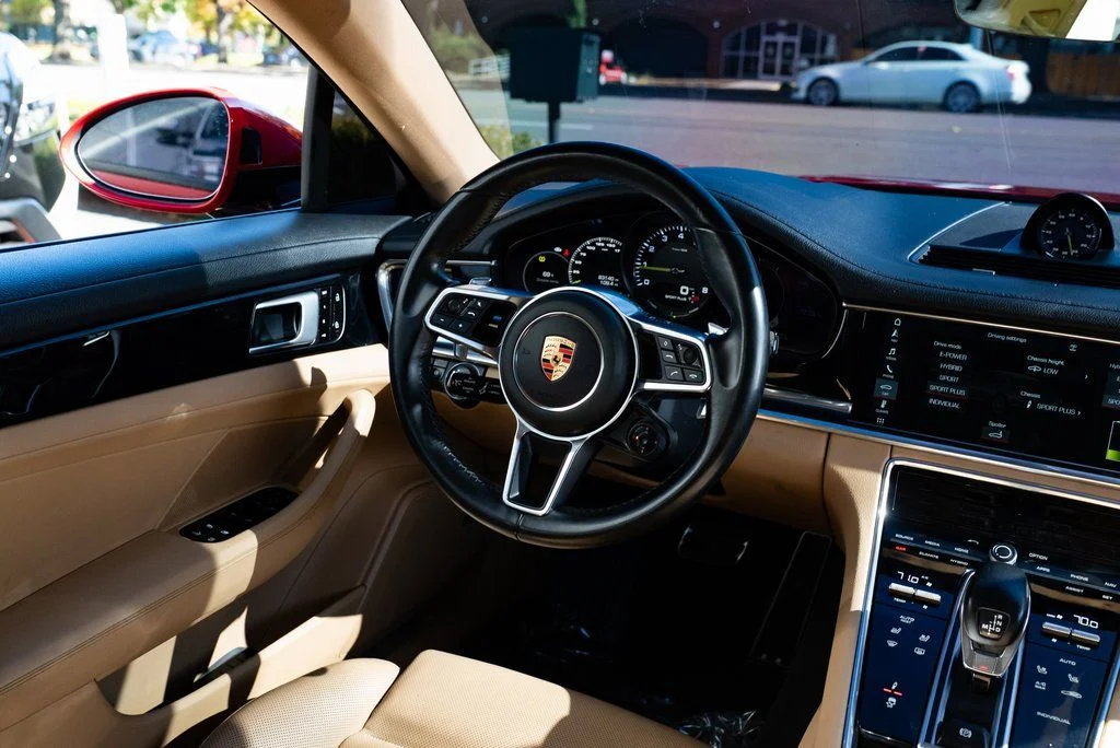 Used 2020 Red Porsche 4 image 9