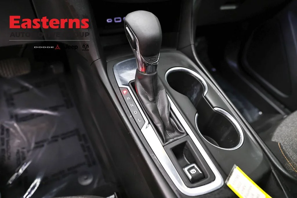 Used 2022 Blue Chevrolet LT image 13