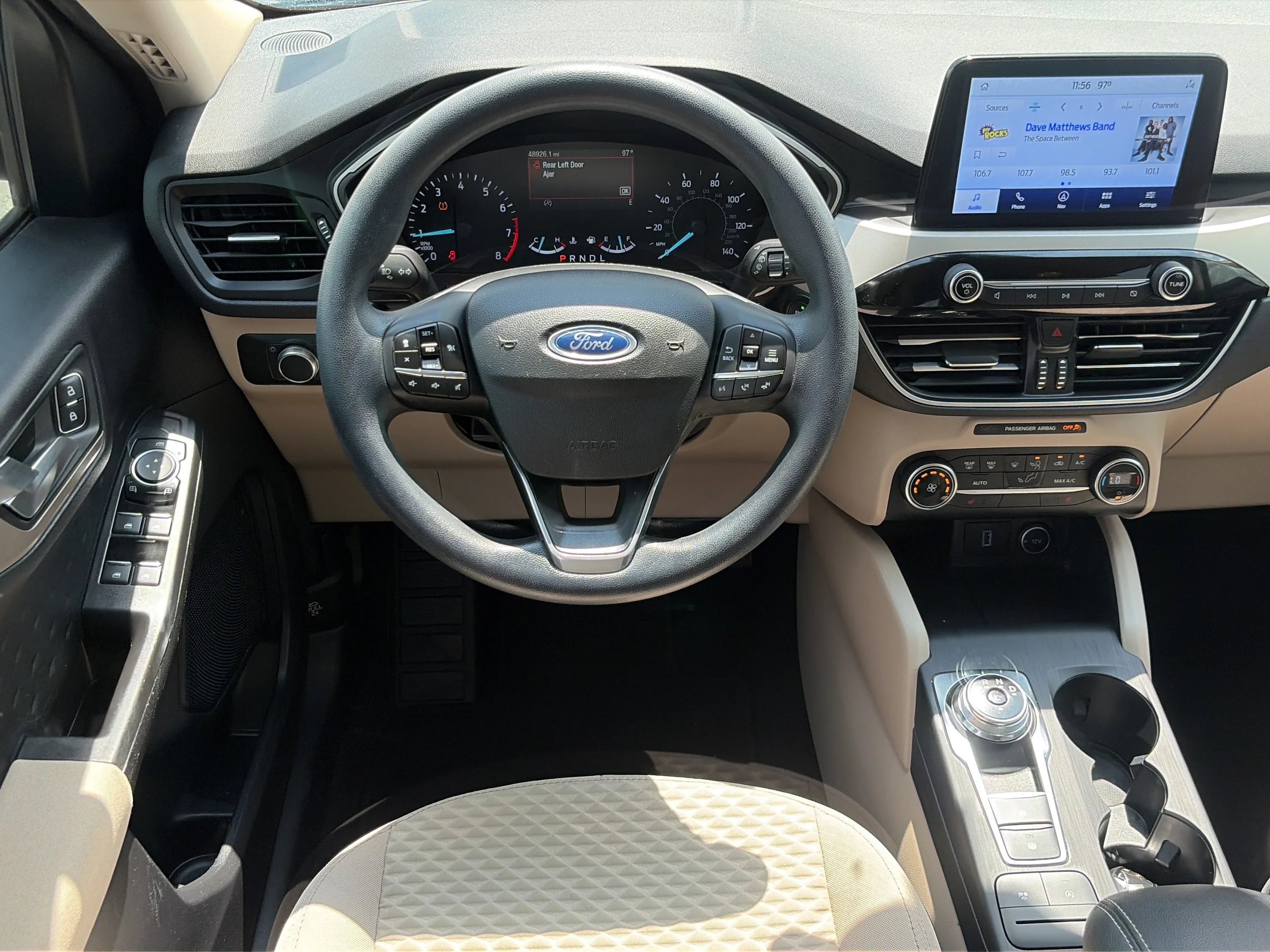 Used 2020 Green Metallic Ford SE image 15