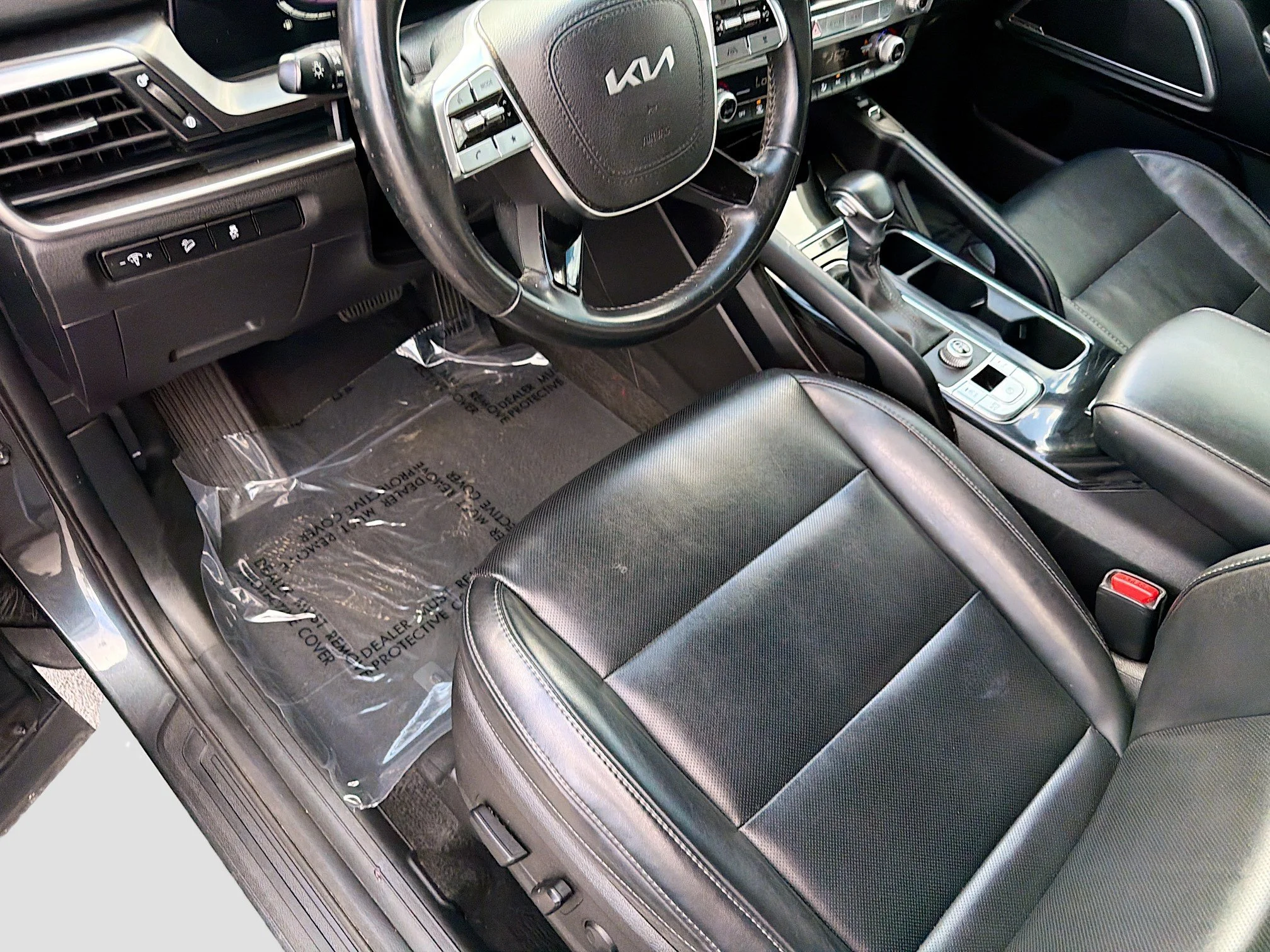 Used 2024 Gravity Gray Kia S image 24