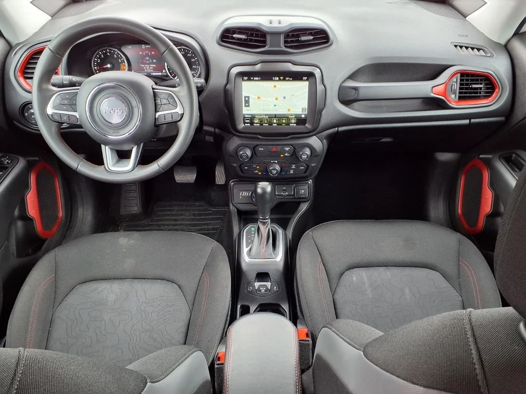 Used 2023 White Jeep Trailhawk image 15