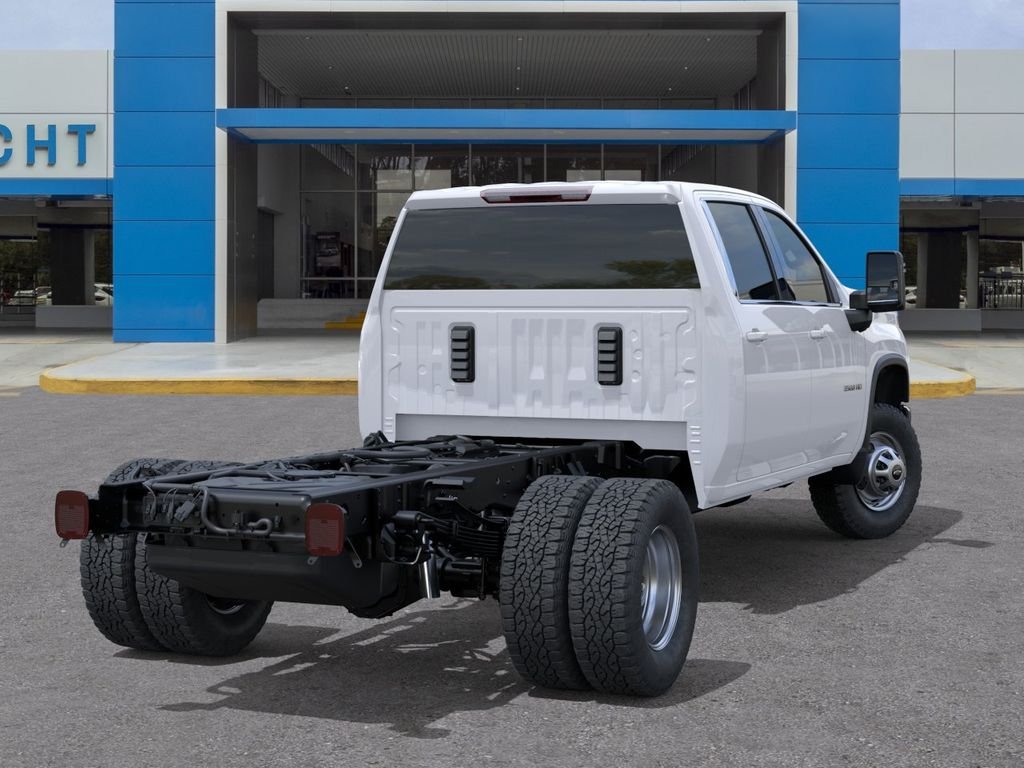 New 2026 Summit White Chevrolet Work Truck image 4