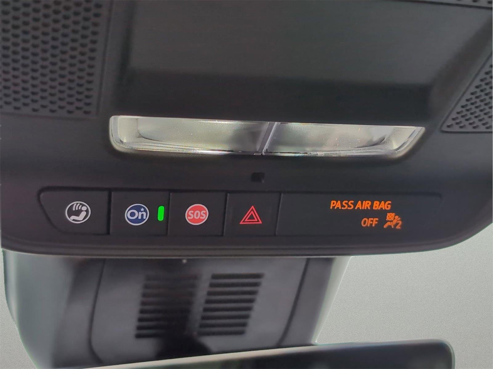 Used 2026 Sterling Metallic GMC AT4 image 25