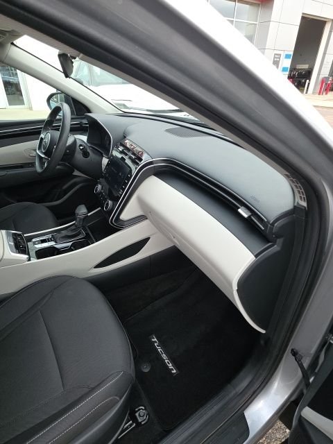 Used 2022 Silver Hyundai SEL image 20