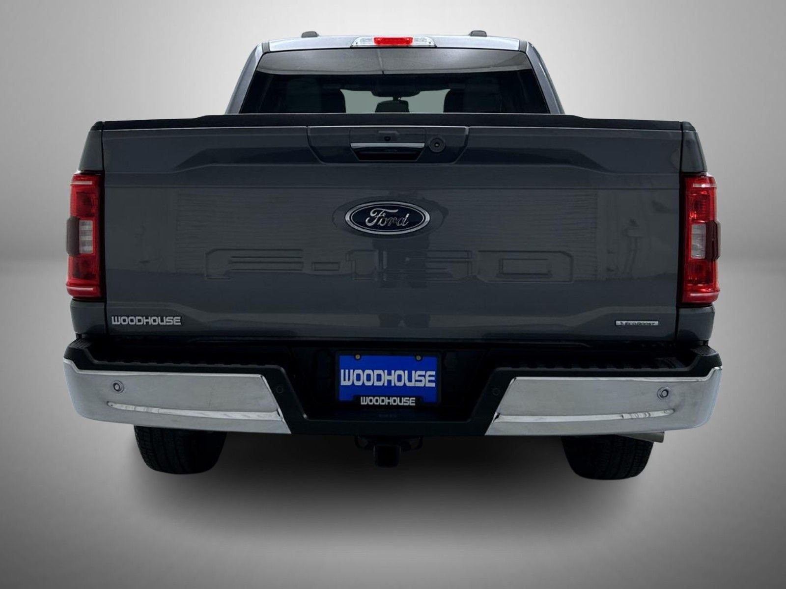Used 2023 Gray Ford XLT image 6
