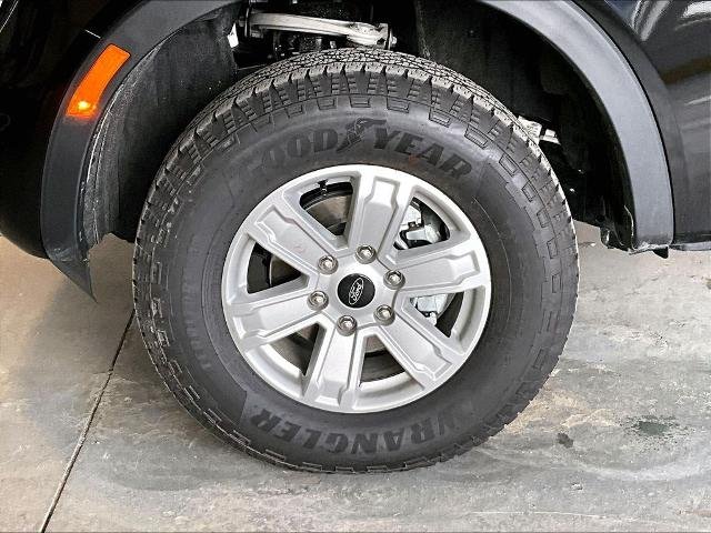 New 2026 Shadow Black Ford XL image 26
