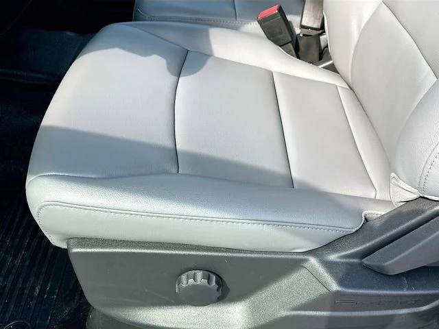 New 2026 Oxford White Ford XL image 12