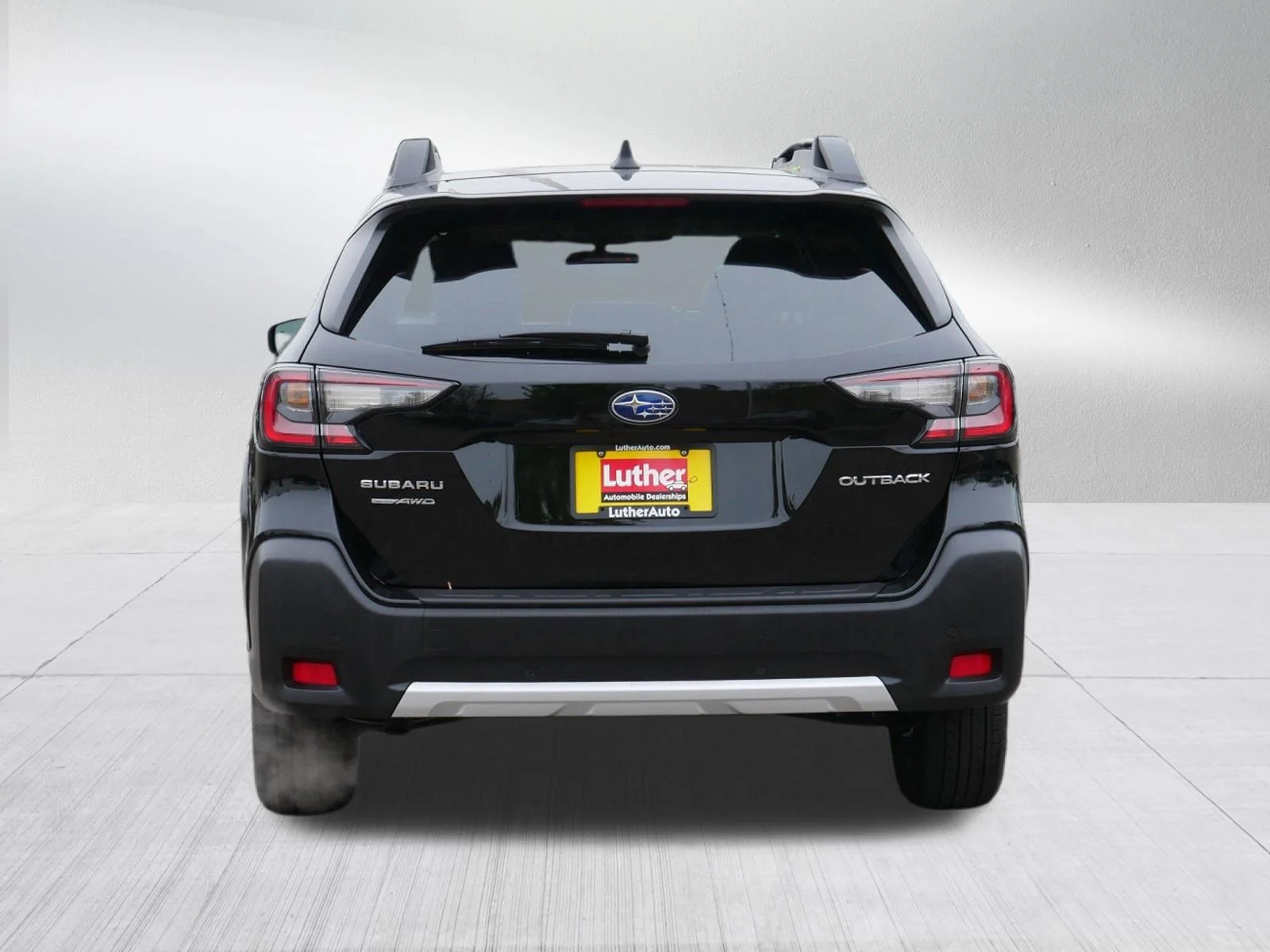 Used 2023 Crystal Black Silica Subaru Limited image 6