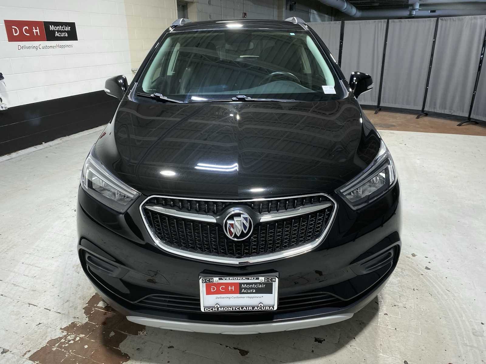 Used 2019 Ebony Twilight Metallic Buick Preferred image 6