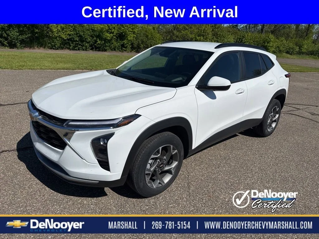 2025 Chevrolet Trax LT's photo