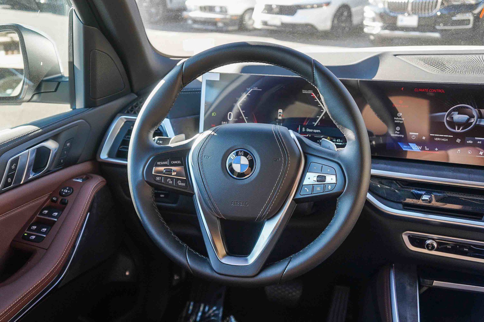 New 2026 Mineral White Metallic BMW xDrive50e image 15