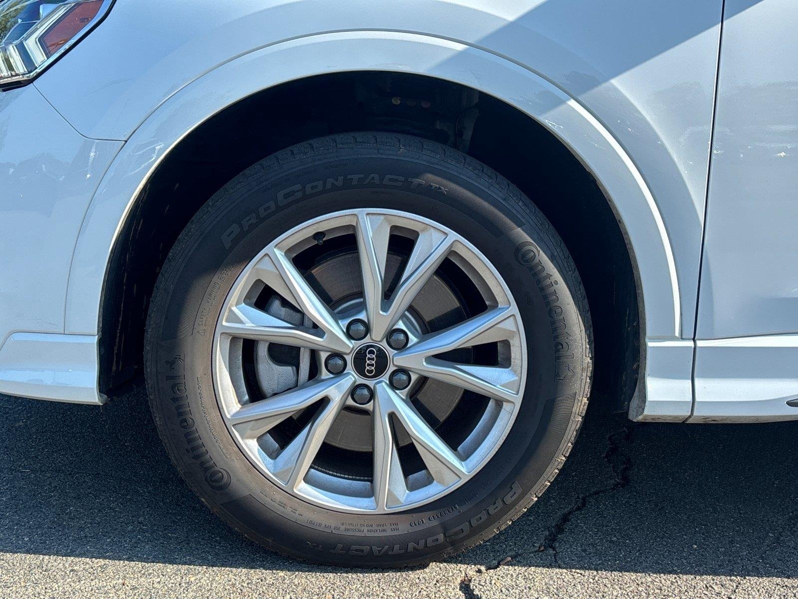 Used 2025  Audi S line Premium image 10
