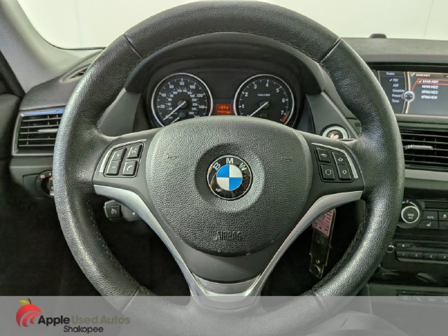 Used 2015 Gray BMW xDrive28i image 16
