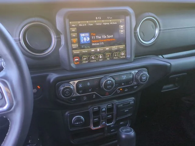 Used 2023 Silver Jeep Sahara image 24