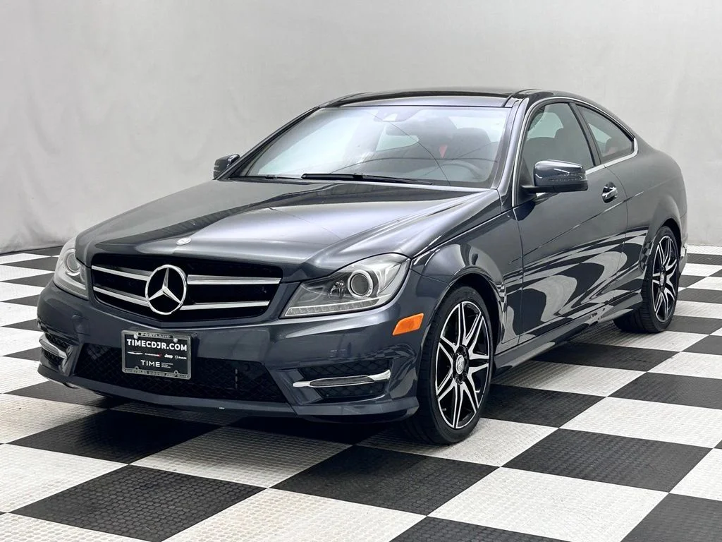 Used 2014 Gray Mercedes-Benz C 350 image 4