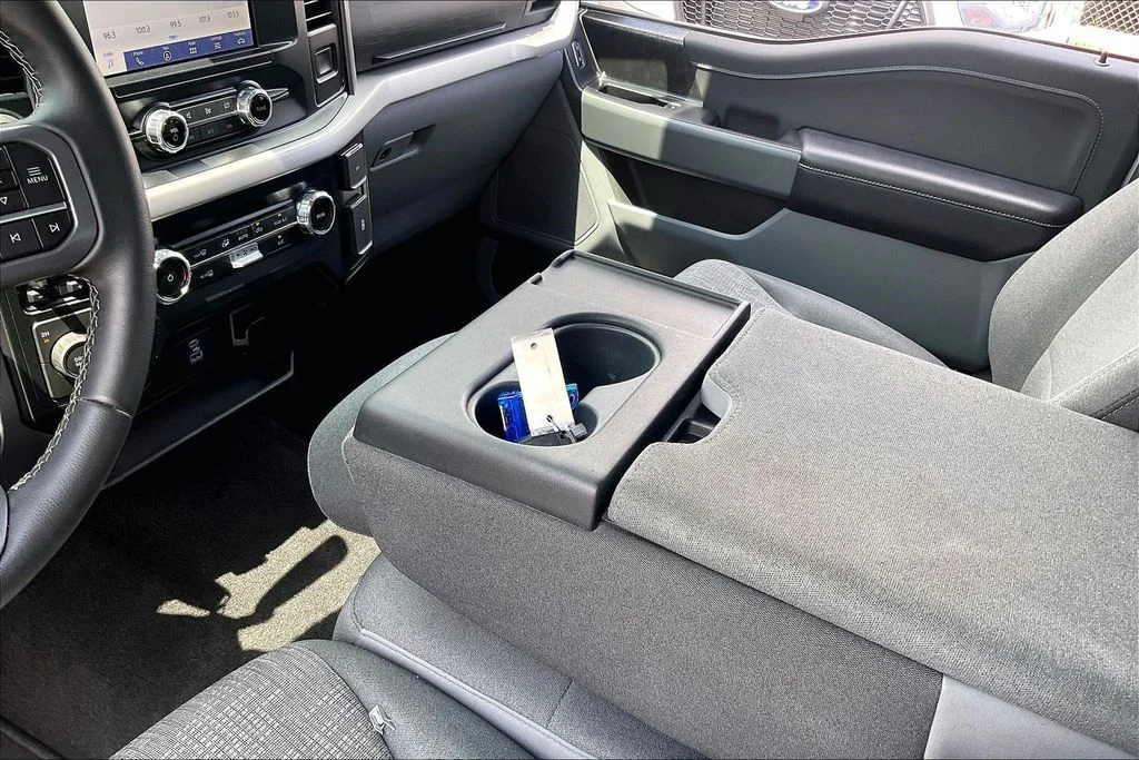 Used 2023 White Ford XLT image 16