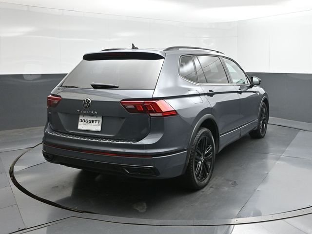 Used 2022 Gray Volkswagen 2.0T SE R-Line Black image 8