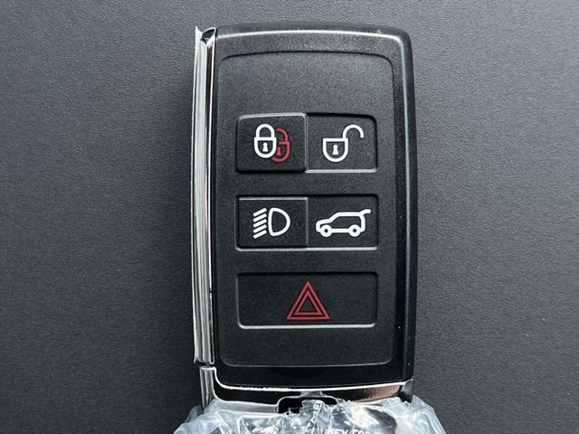 New 2026 Borasco Grey Land Rover X-Dynamic SE image 27